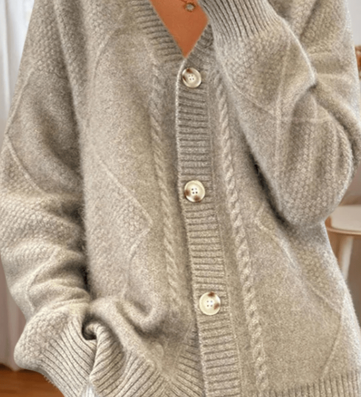 Klára | Fine Textured Knitted Cardigan