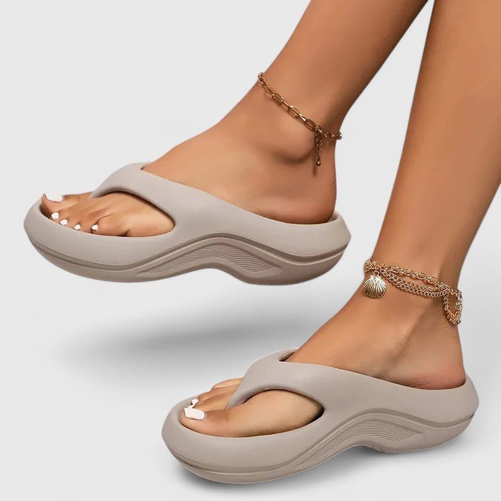 Juliette™ | Ortopedske sandale za kurje oko