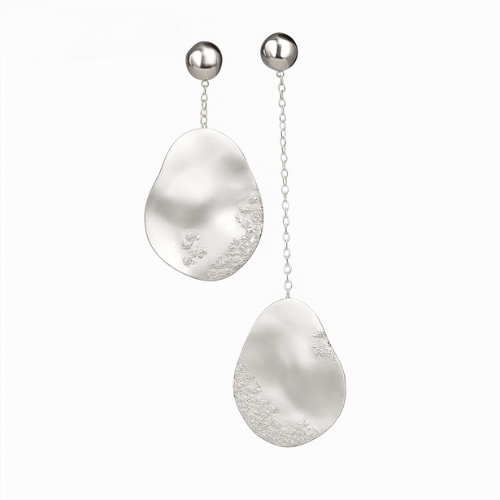 Gold-plated earrings with crystals