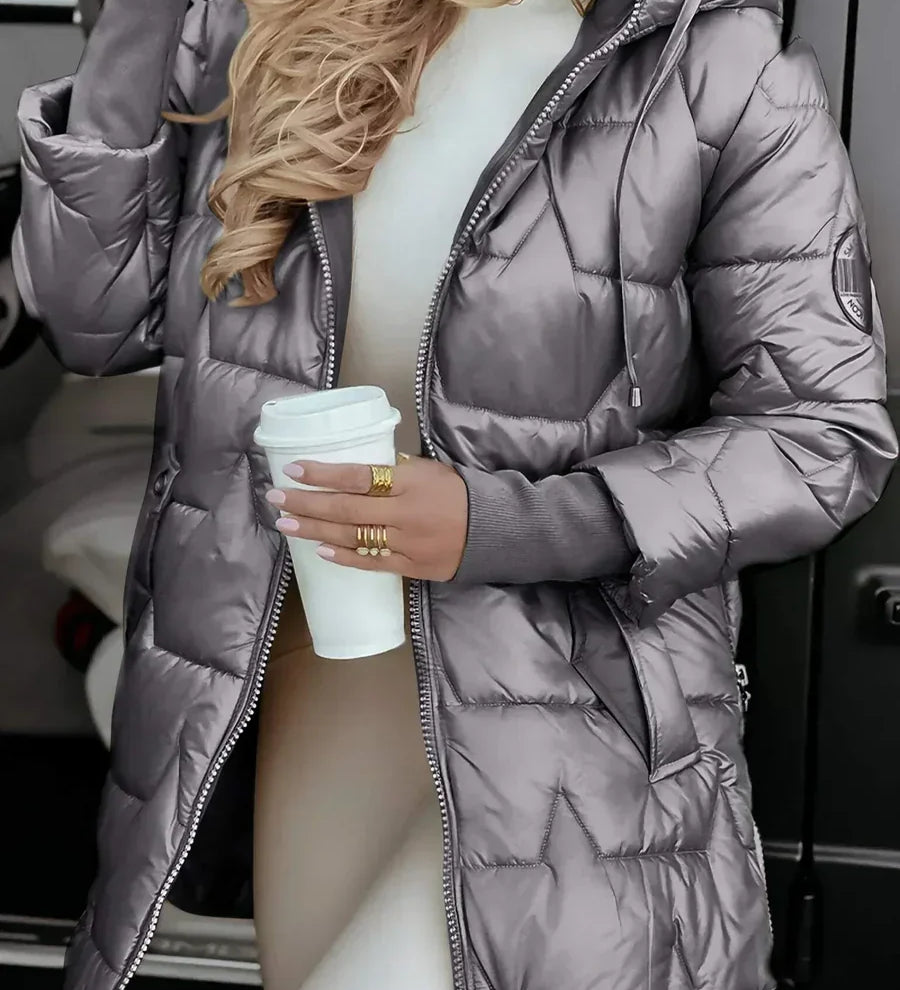 Renata™ | Ključna jakna koja definiše zimsku eleganciju.